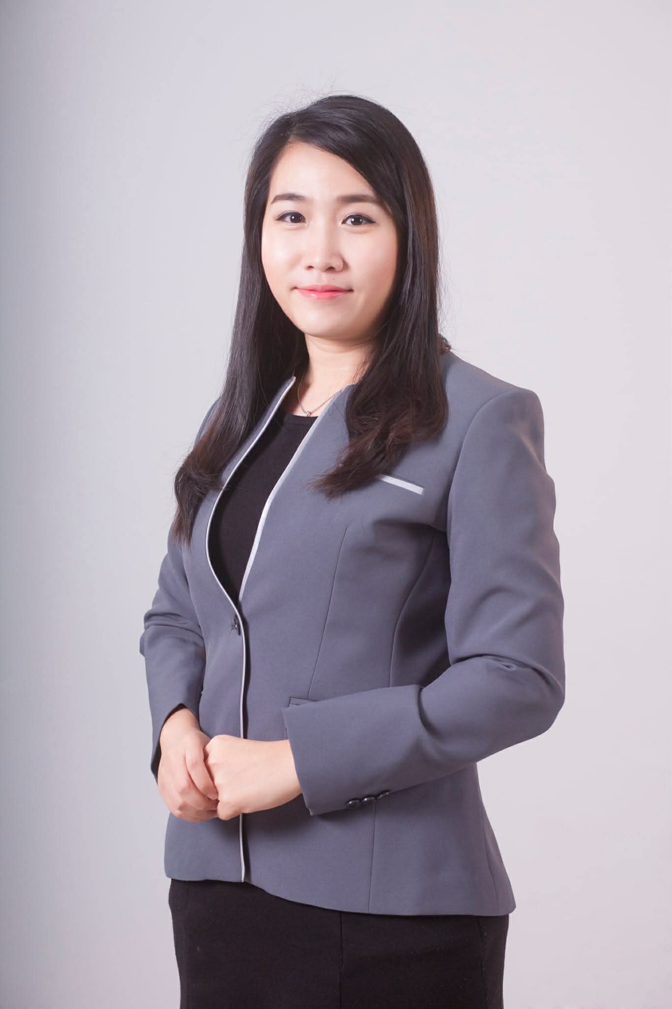 นางสาว ธรียา ทัศนภัคดิ์