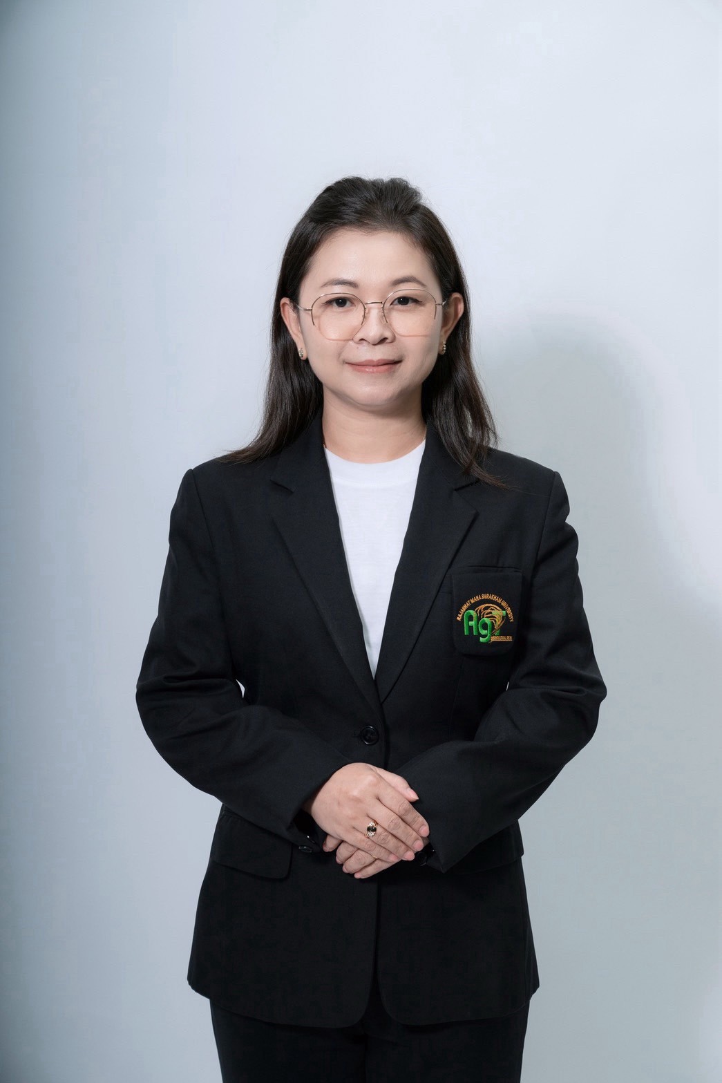 นาง จุฑารัตน์ แก่นจันทร์
