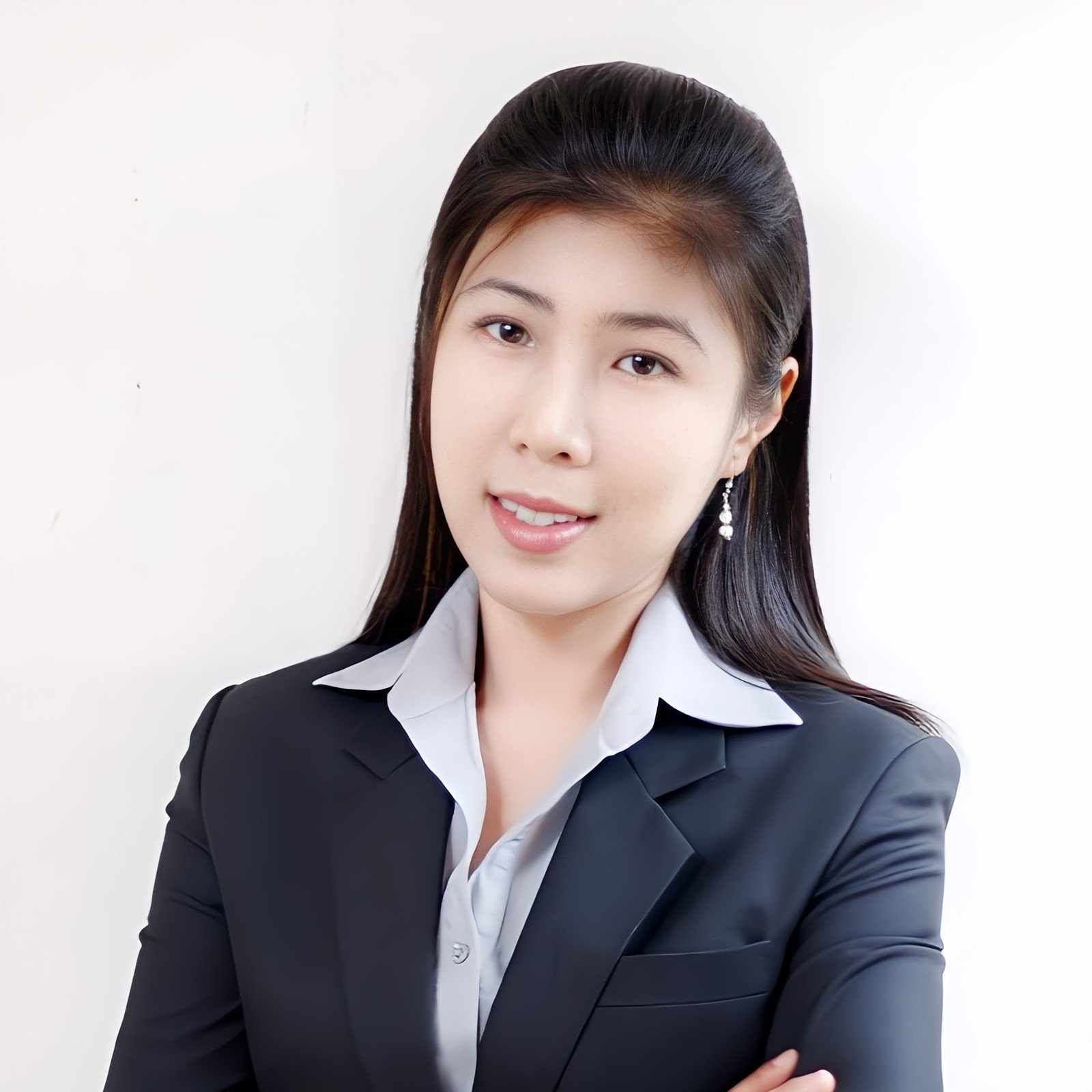 นางสาว พัทธกมล สมบุตร