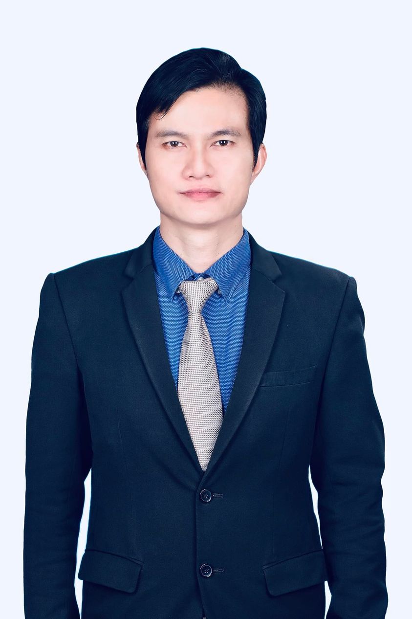นาย สรรพสิทธิ์ แก้วเฮ้า