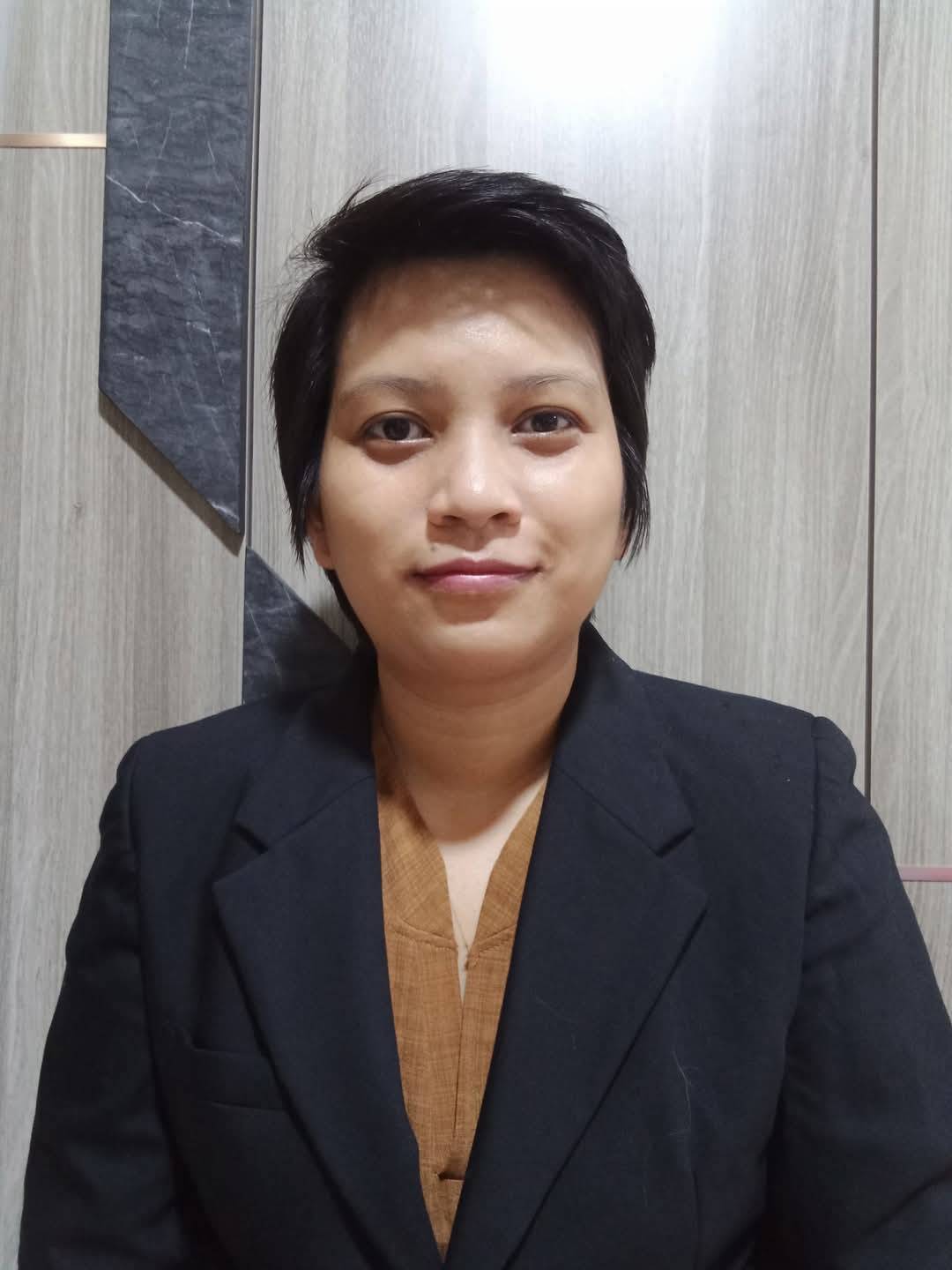 นางสาว เสาวคนธ์ สุขรักษ์