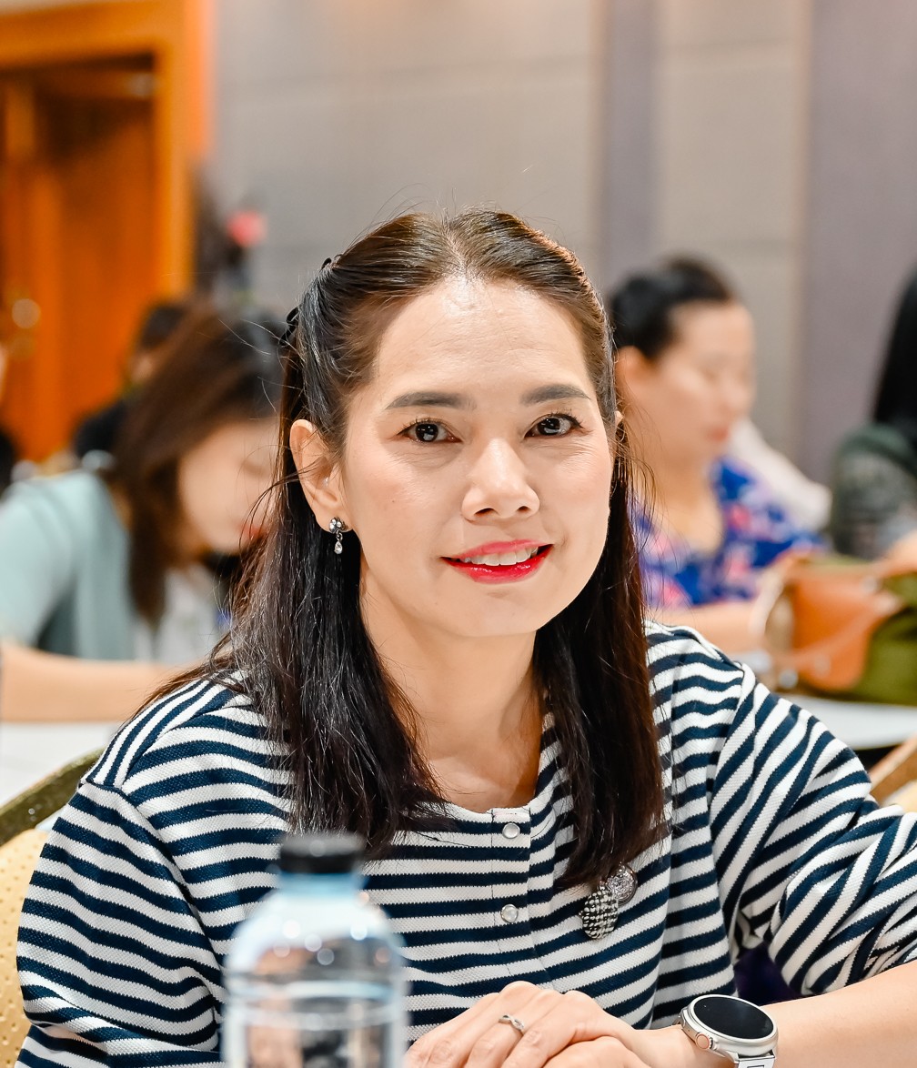 นางสาว กัญชลิกา รัตนเชิดฉาย