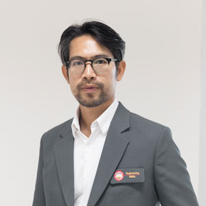 นาย ธน สุปัด
